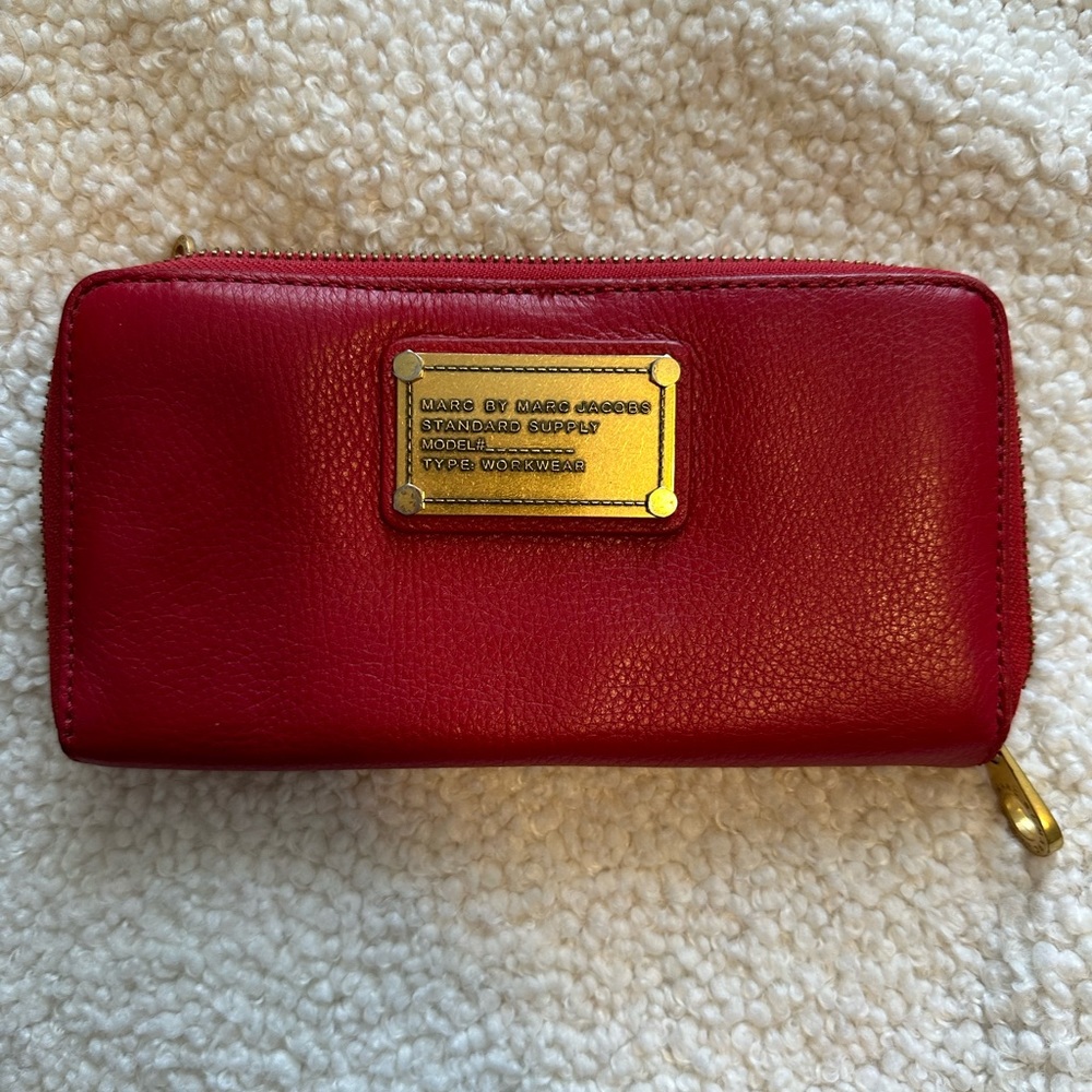 Marc Jacobs wallet